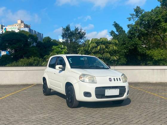 FIAT UNO 1.0 EVO VIVACE 8V FLEX 4P MANUAL